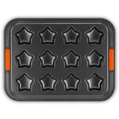 Le Creuset - Toughened Non-Stick 12 Cup Star Tray