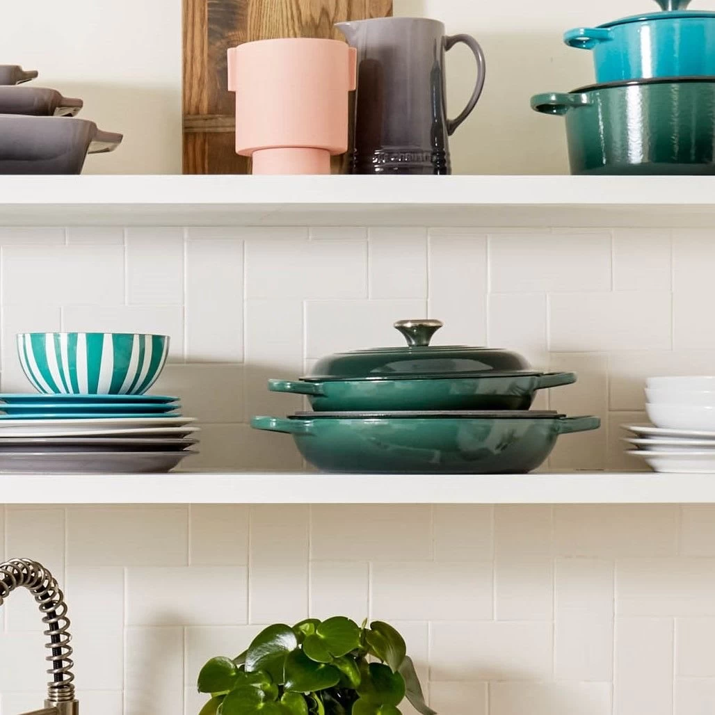 Le Creuset 2.25 Qt. Signature Enameled Cast Iron Braiser With Stainless Steel Knob | Artichaut 5 Le Creuset 2.25 Qt. Signature Enameled Cast Iron Braiser With Stainless Steel Knob | Artichaut - Image 5