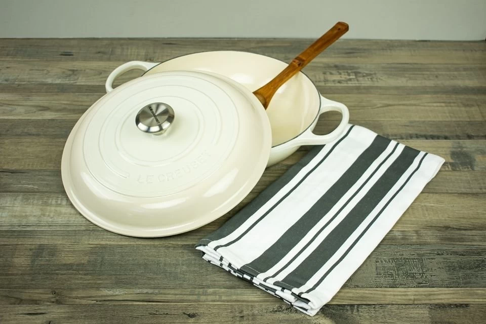 Le Creuset 5 Qt. Signature Enameled Cast Iron Braiser With Stainless Steel Knob | Meringue White 2 Le Creuset 5 Qt. Signature Enameled Cast Iron Braiser With Stainless Steel Knob | Meringue White - Image 2