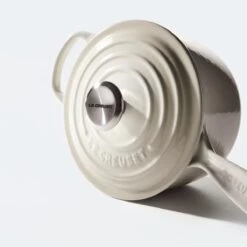 Le Creuset 2.25 Qt. Signature Enameled Cast Iron Saucepan With Stainless Steel Knob | Meringue White 7 Le Creuset 2.25 Qt. Signature Enameled Cast Iron Saucepan With Stainless Steel Knob | Meringue White -Cooking Master mer2 1