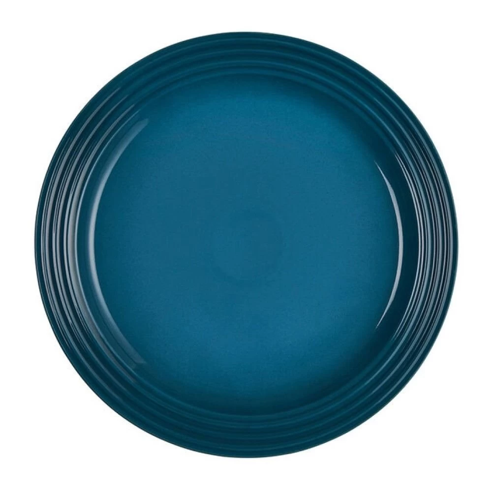 Le Creuset 10.5" Dinner Plates - Set Of 4 | Marseille Blue 2 Le Creuset 10.5" Dinner Plates - Set Of 4 | Marseille Blue - Image 2