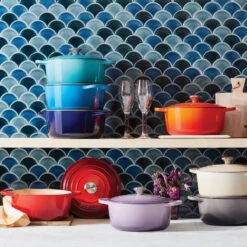 Le Creuset 5.5 Qt. Round Signature Cast Iron Dutch Oven With Stainless Steel Knob | Caribbean Blue -Cooking Master rs11049 lca q1 rainbowrdo ret 2