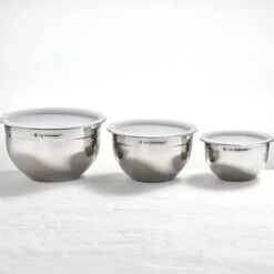 Le Creuset Nested Stainless Steel Mixing Bowls (Set Of 3) -Cooking Master rs11854 mixingbowls 1