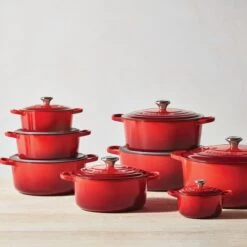 Le Creuset 3.5 Qt. Round Signature Dutch Oven With Stainless Steel Knob | Cerise/Cherry Red 11 Le Creuset 3.5 Qt. Round Signature Dutch Oven With Stainless Steel Knob | Cerise/Cherry Red -Cooking Master rs13760 210112 lecreuset rdosizes ret lpr