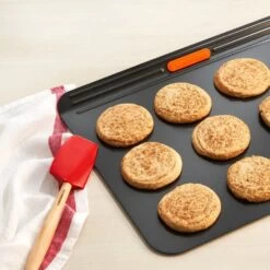 Le Creuset Craft Series Medium Spatula | Cerise/Cherry Red -Cooking Master rs15403 cookieset scr