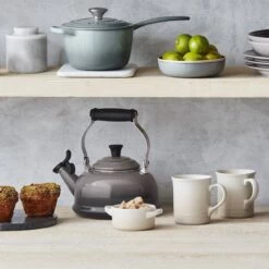 Le Creuset 14oz Mug | Meringue White 10 Le Creuset 14oz Mug | Meringue White -Cooking Master rs16352 00 oyster le creuset shelfshot ret 2