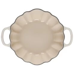 Le Creuset 4 Qt. Pumpkin Cocotte | Meringue 10 Le Creuset 4 Qt. Pumpkin Cocotte | Meringue -Cooking Master rs17284 pumpkin2 4