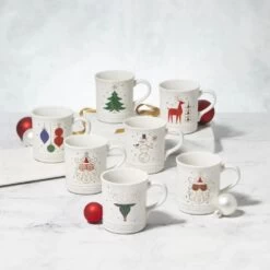 Le Creuset 14oz Mug | Noel (Santa #1) -Cooking Master rs17656 christmasmugsvertical 1 3