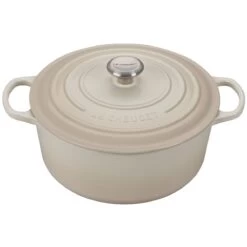 Le Creuset 7.25 Qt. Round Signature Dutch Oven With Stainless Steel Knob | Meringue White