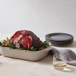 Le Creuset 8.5" Salad Plates - Set Of 4 | Oyster Grey -Cooking Master rs9176 spring 2019 meringueroaster 0801