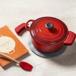 Le Creuset Silicone Handle Grips Set | Cerise/Cherry Red -Cooking Master rs9768 rdo gwp