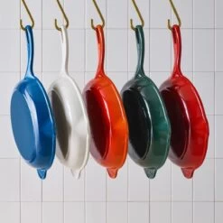 Le Creuset 9" Classic Skillet | Flame -Cooking Master skdjfjs89