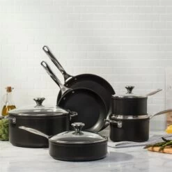 Le Creuset 10-Piece Cookware Set | Toughened Nonstick Pro -Cooking Master tnsp0010f